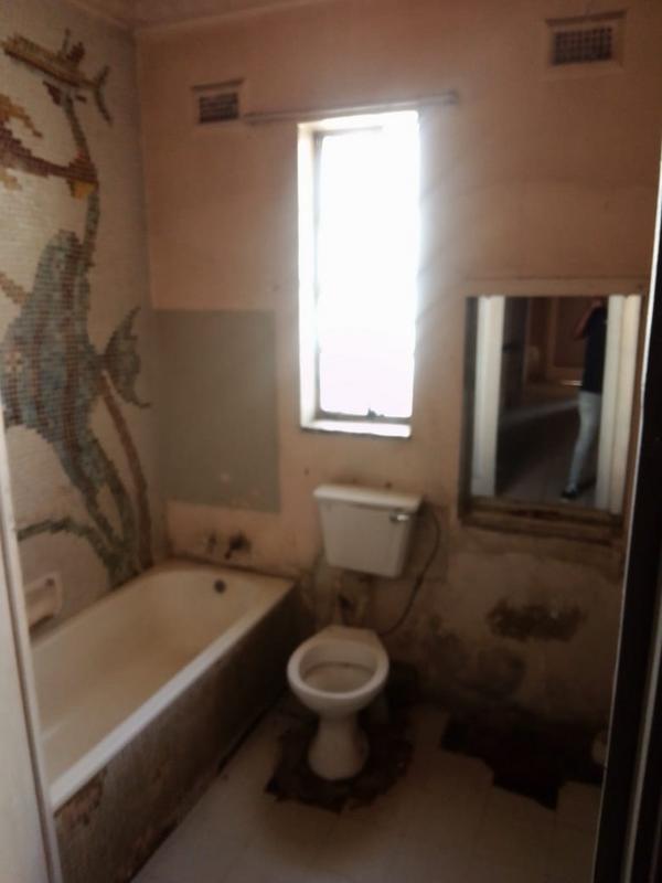 18 Bedroom Property for Sale in Rosettenville Gauteng