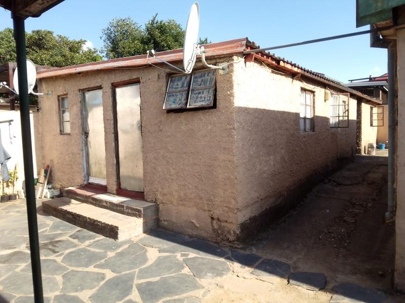 18 Bedroom Property for Sale in Rosettenville Gauteng