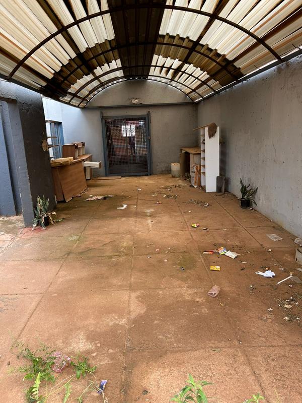3 Bedroom Property for Sale in Protea Glen Gauteng