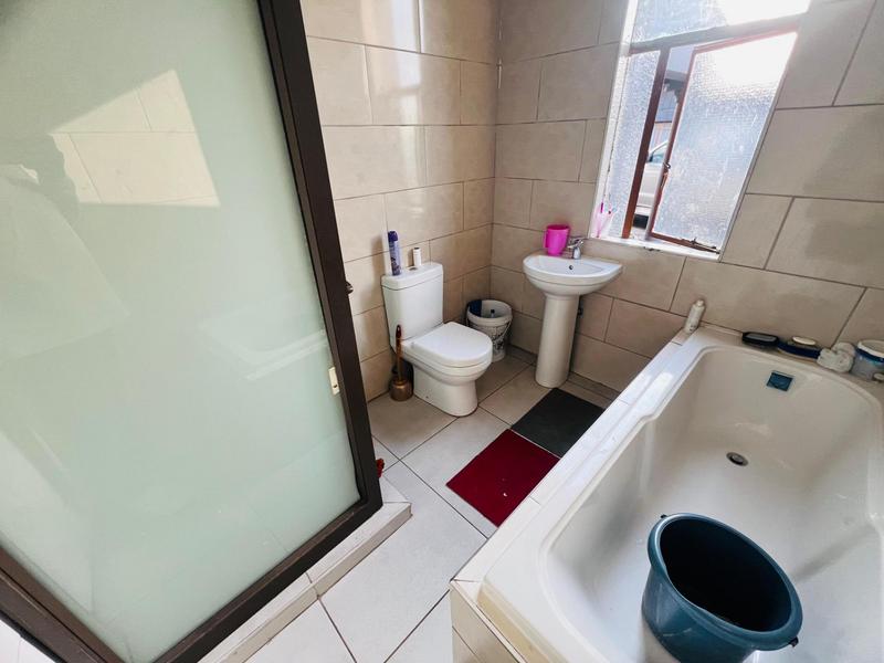 2 Bedroom Property for Sale in Springs Gauteng