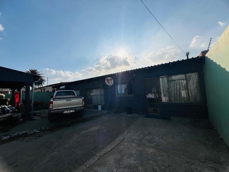 2 Bedroom Property for Sale in Springs Gauteng