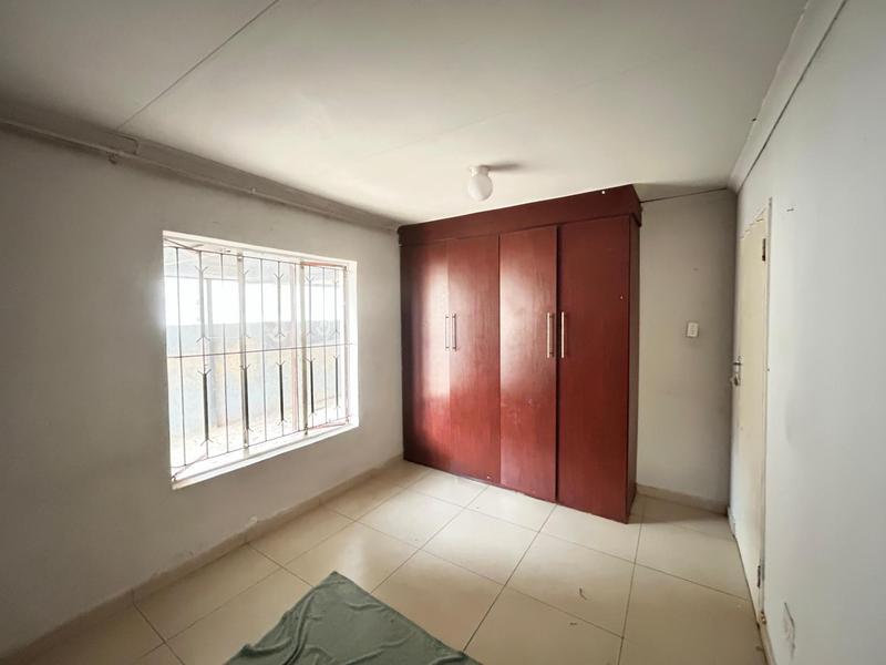 3 Bedroom Property for Sale in Cloverdene Gauteng