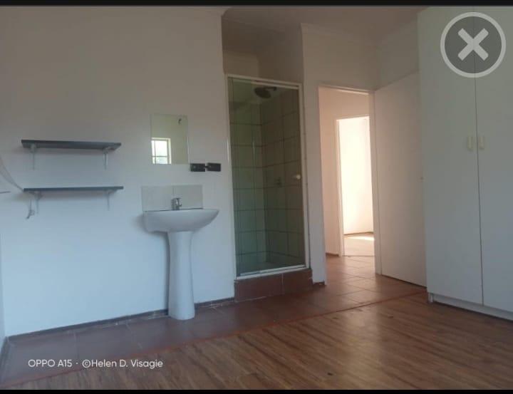 3 Bedroom Property for Sale in Roodepoort Gauteng