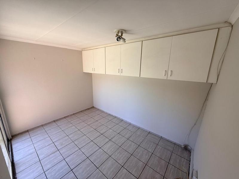 2 Bedroom Property for Sale in Birchleigh Gauteng