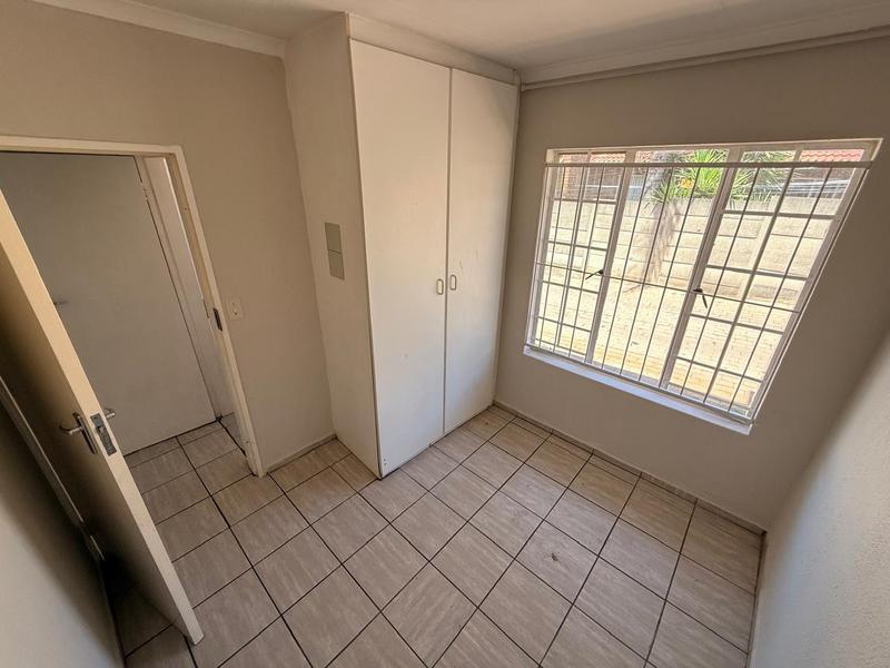 2 Bedroom Property for Sale in Birchleigh Gauteng