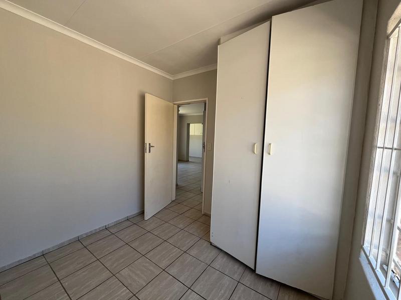 2 Bedroom Property for Sale in Birchleigh Gauteng