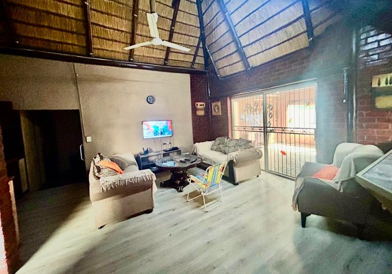 3 Bedroom Property for Sale in Vanderbijlpark CW 5 Gauteng