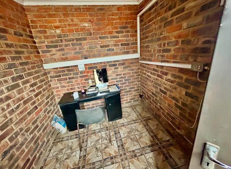 3 Bedroom Property for Sale in Vanderbijlpark CW 5 Gauteng