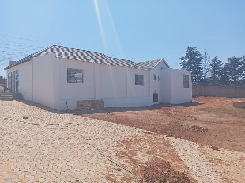 To Let commercial Property for Rent in Edenvale Gauteng