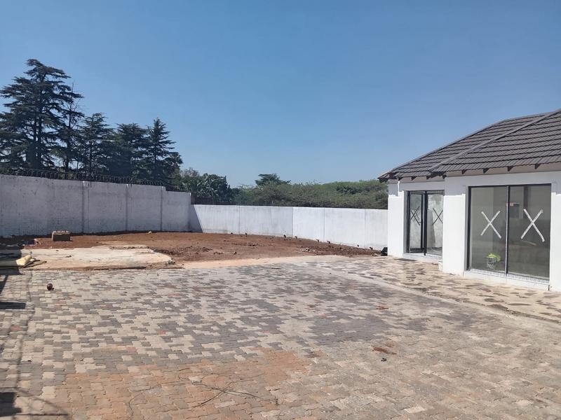 To Let commercial Property for Rent in Edenvale Gauteng