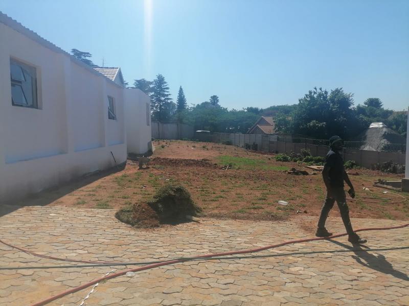 To Let commercial Property for Rent in Edenvale Gauteng
