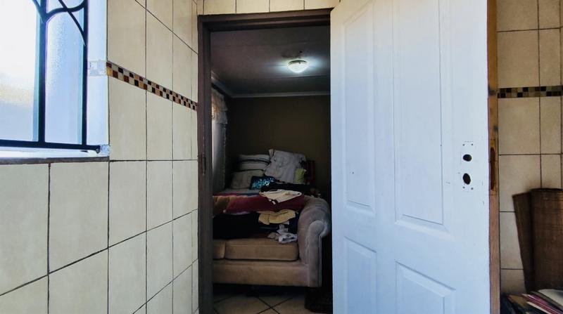 3 Bedroom Property for Sale in Windmill Park Gauteng