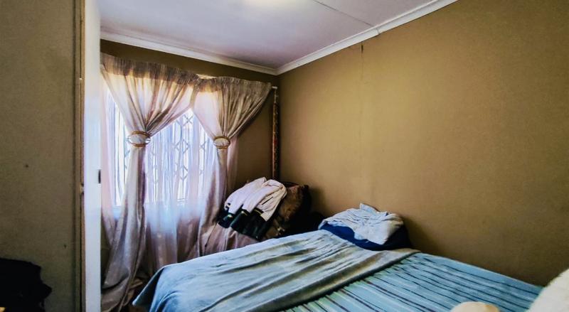 3 Bedroom Property for Sale in Windmill Park Gauteng