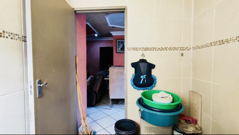 3 Bedroom Property for Sale in Windmill Park Gauteng