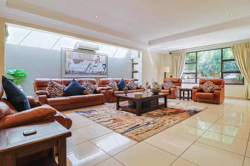 5 Bedroom Property for Sale in Alberante Gauteng