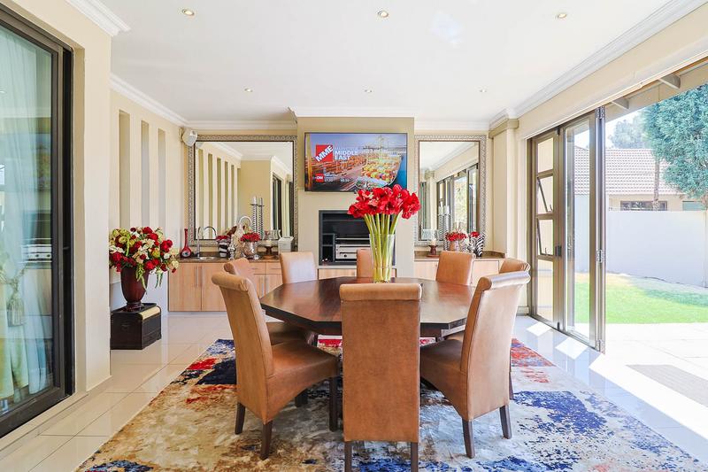 5 Bedroom Property for Sale in Alberante Gauteng