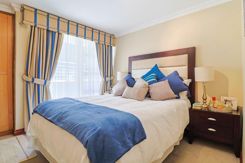 5 Bedroom Property for Sale in Alberante Gauteng