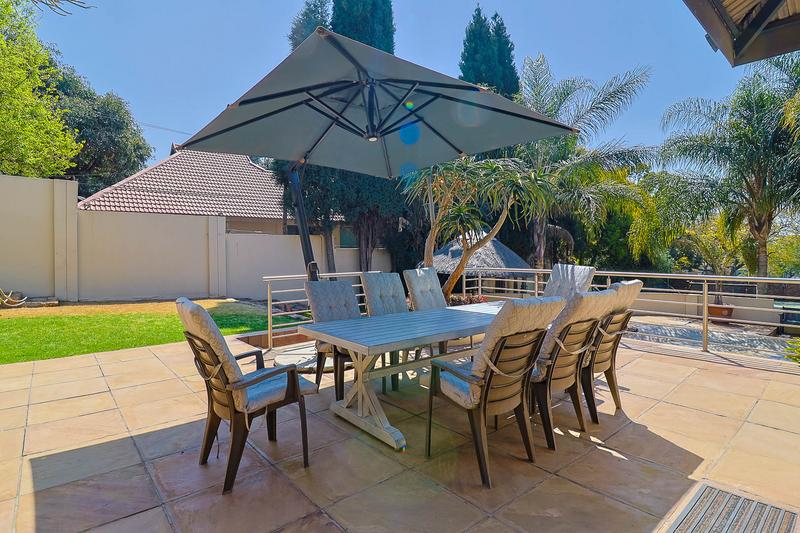 5 Bedroom Property for Sale in Alberante Gauteng