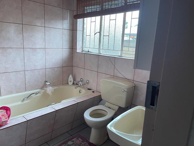 4 Bedroom Property for Sale in Vanderbijlpark SE Gauteng