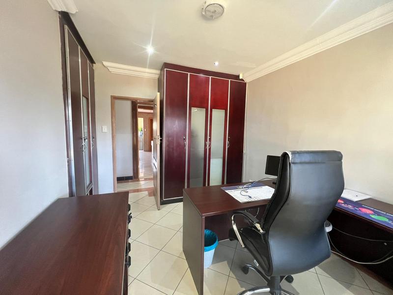 3 Bedroom Property for Sale in Erasmia Gauteng