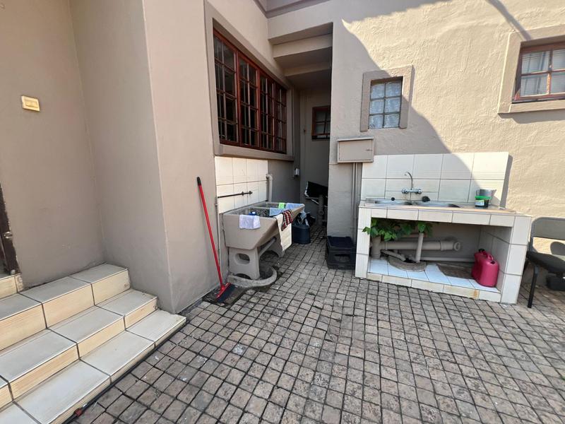 3 Bedroom Property for Sale in Erasmia Gauteng