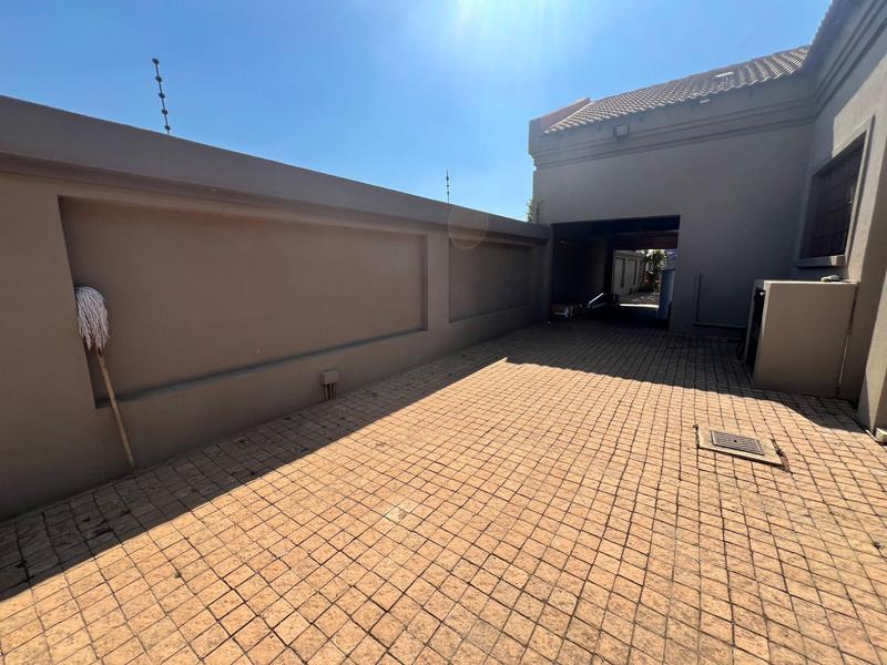 3 Bedroom Property for Sale in Erasmia Gauteng
