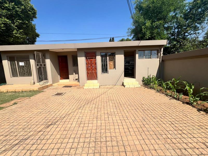 3 Bedroom Property for Sale in Erasmia Gauteng