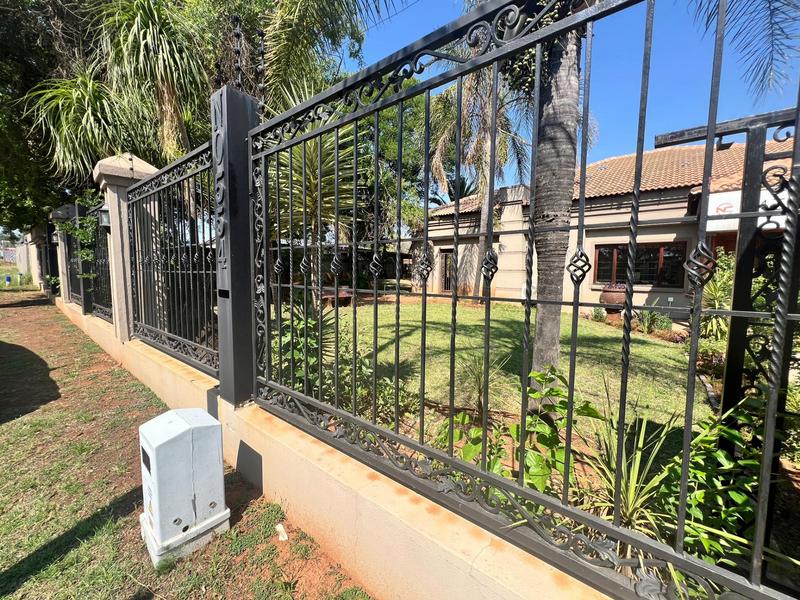 3 Bedroom Property for Sale in Erasmia Gauteng