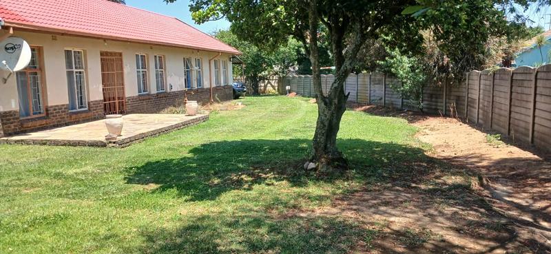 3 Bedroom Property for Sale in Birchleigh North Gauteng
