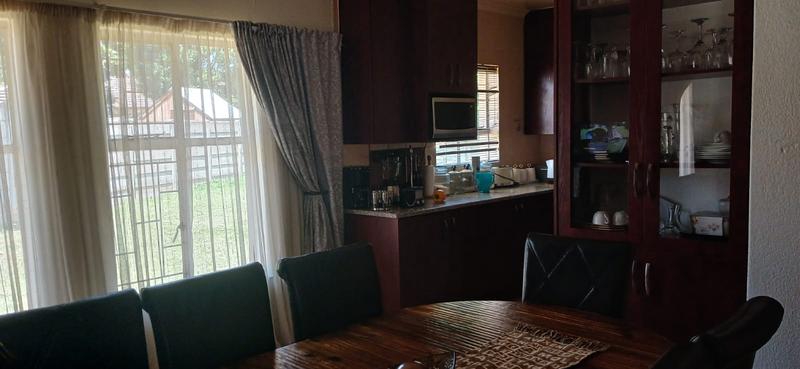 3 Bedroom Property for Sale in Birchleigh North Gauteng