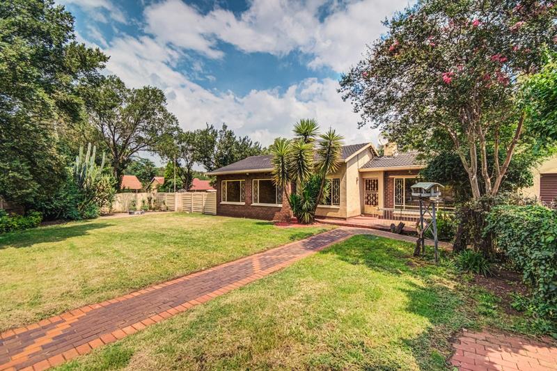 To Let 3 Bedroom Property for Rent in Dinwiddie Gauteng