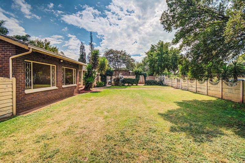 To Let 3 Bedroom Property for Rent in Dinwiddie Gauteng