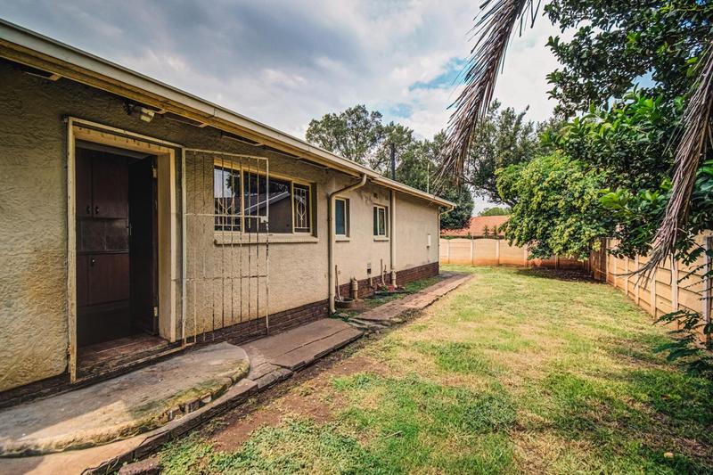 To Let 3 Bedroom Property for Rent in Dinwiddie Gauteng