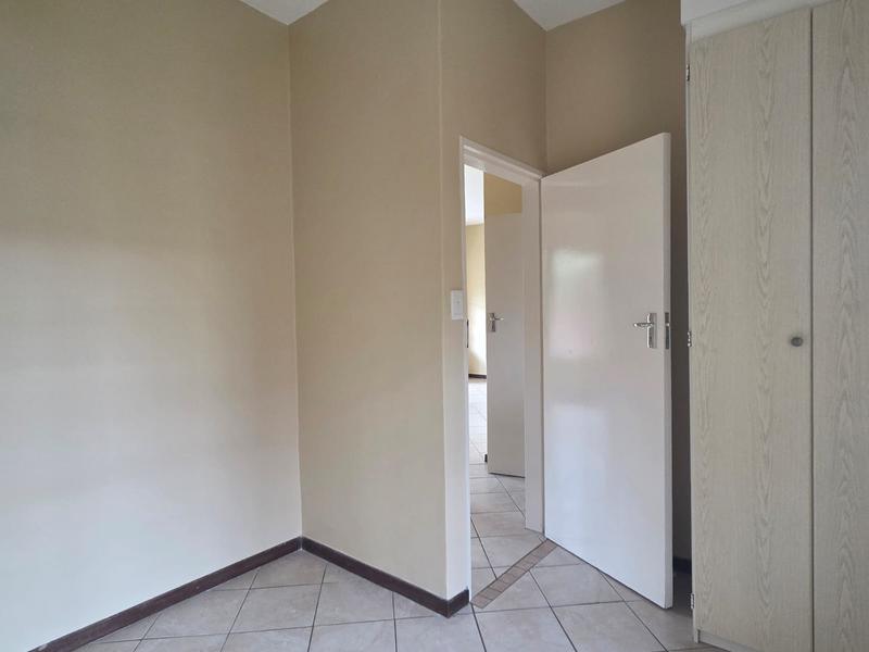 To Let 2 Bedroom Property for Rent in Mooikloof Ridge Gauteng