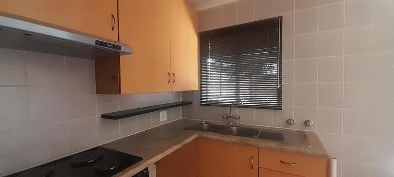 To Let 2 Bedroom Property for Rent in Amberfield Gauteng