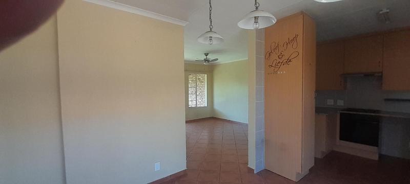 To Let 2 Bedroom Property for Rent in Amberfield Gauteng