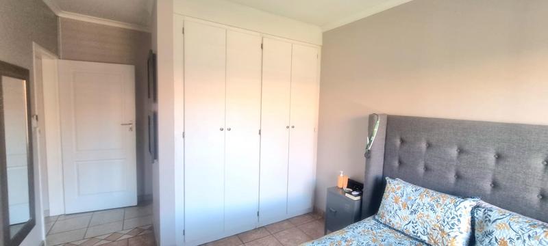 2 Bedroom Property for Sale in Amberfield Gauteng