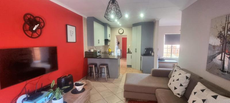 2 Bedroom Property for Sale in Amberfield Gauteng