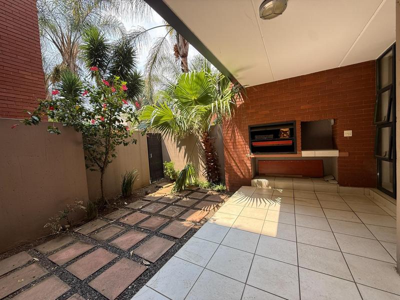 To Let 2 Bedroom Property for Rent in Morningside Gauteng
