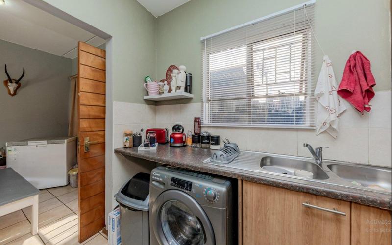 To Let 2 Bedroom Property for Rent in Noordheuwel Gauteng