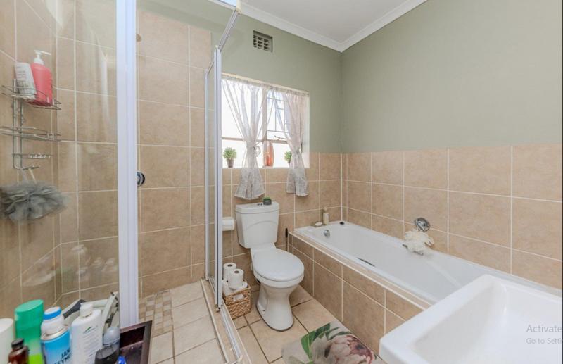 To Let 2 Bedroom Property for Rent in Noordheuwel Gauteng