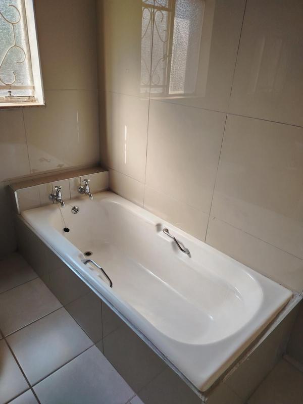 To Let 3 Bedroom Property for Rent in Lyttelton Manor Gauteng