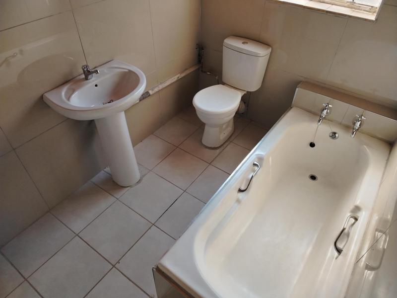 To Let 3 Bedroom Property for Rent in Lyttelton Manor Gauteng