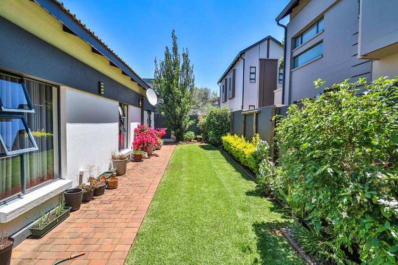 3 Bedroom Property for Sale in Midstream Estate Gauteng