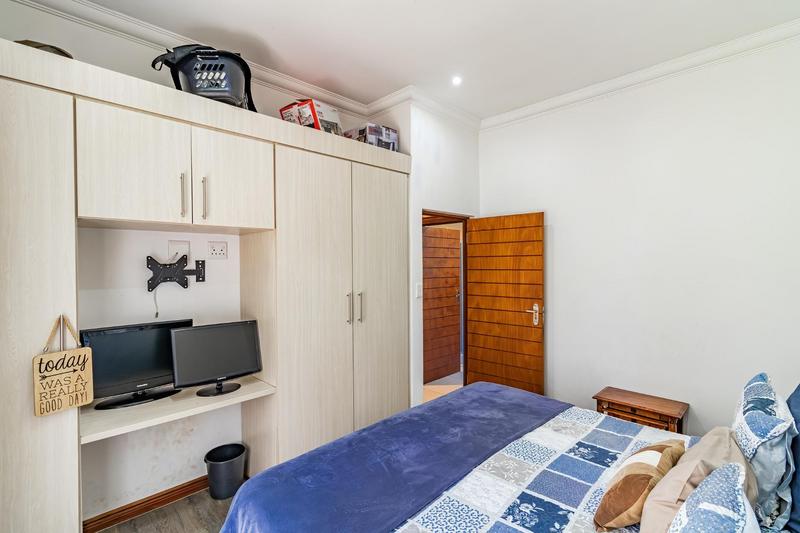 3 Bedroom Property for Sale in Midstream Estate Gauteng