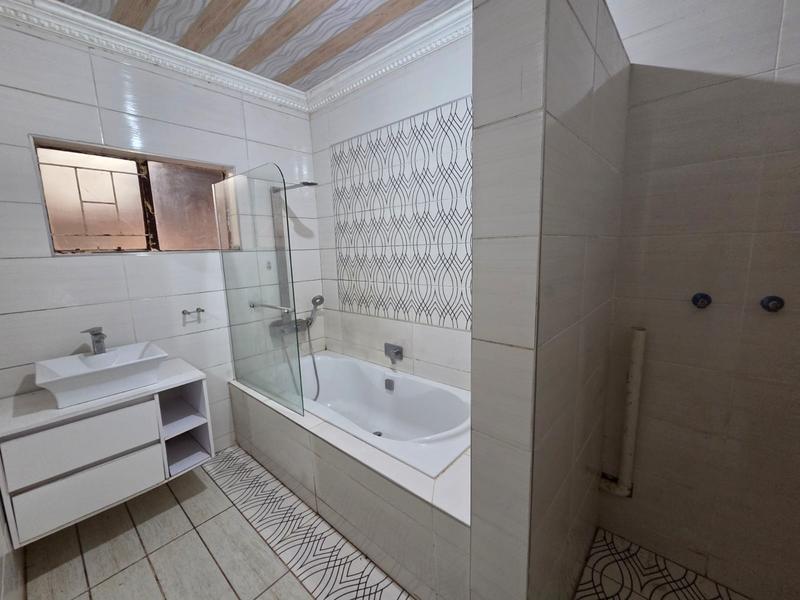 3 Bedroom Property for Sale in Doringkloof Gauteng