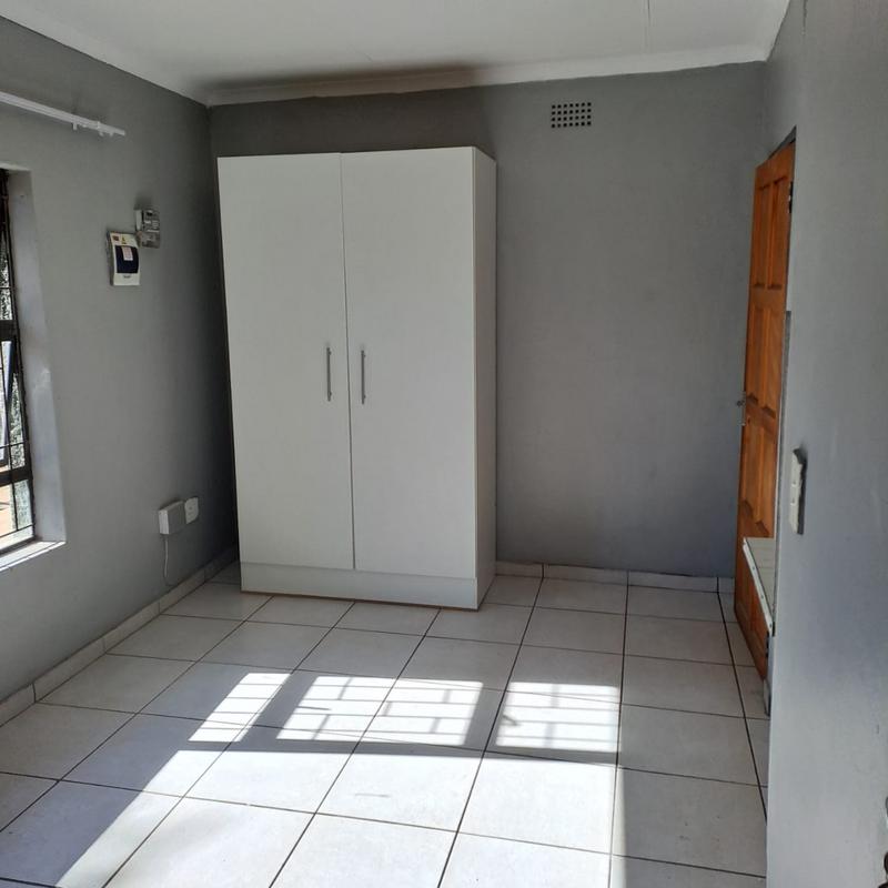 0 Bedroom Property for Sale in Birch Acres Gauteng