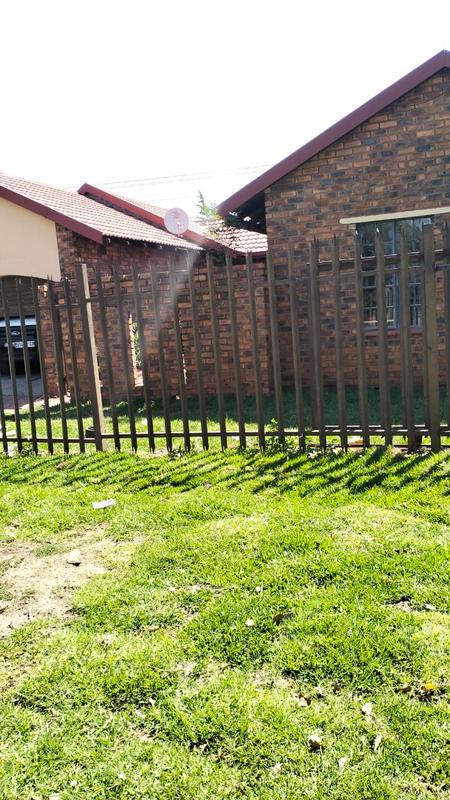 3 Bedroom Property for Sale in Mayberry Park Gauteng