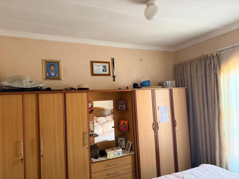 2 Bedroom Property for Sale in Likole Gauteng