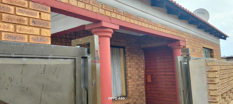 3 Bedroom Property for Sale in Phola Park Ext 1 Gauteng